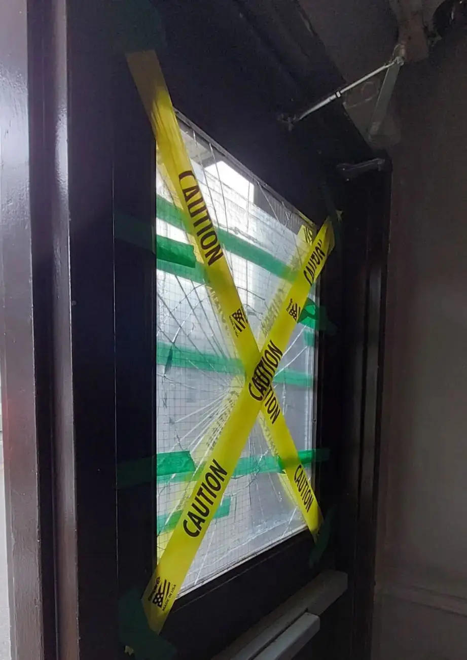 emergency glass replacement